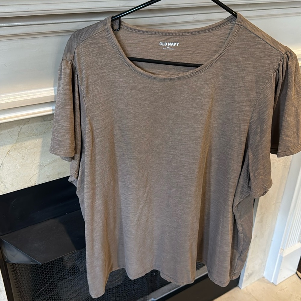 Size XXL light brown knit top.  Worn several times. Listing # 912